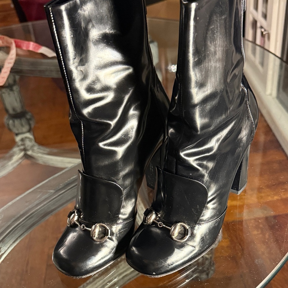 Gucci leather boots